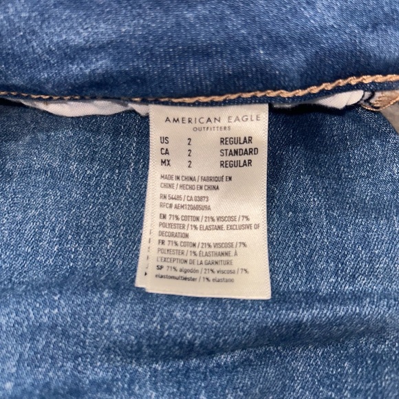 American Eagle Outfitters Women's Dark Blue Ripped Skinny Jeans - Picture 3 of 3